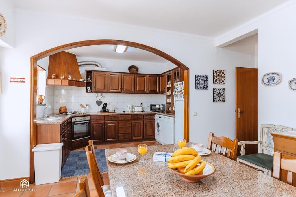 Casa Do Patio - 3 Bedrooms, Ponte Rol Torres Vedras Ngoại thất bức ảnh