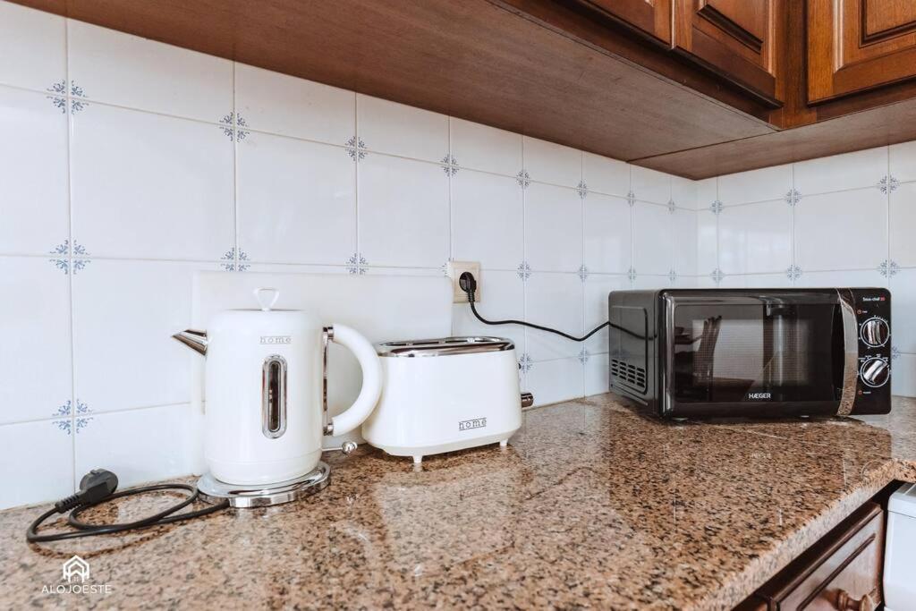 Casa Do Patio - 3 Bedrooms, Ponte Rol Torres Vedras Ngoại thất bức ảnh