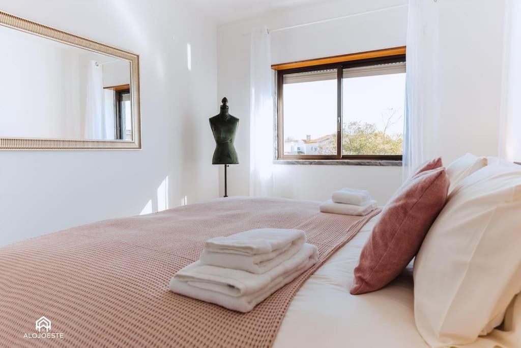 Casa Do Patio - 3 Bedrooms, Ponte Rol Torres Vedras Ngoại thất bức ảnh