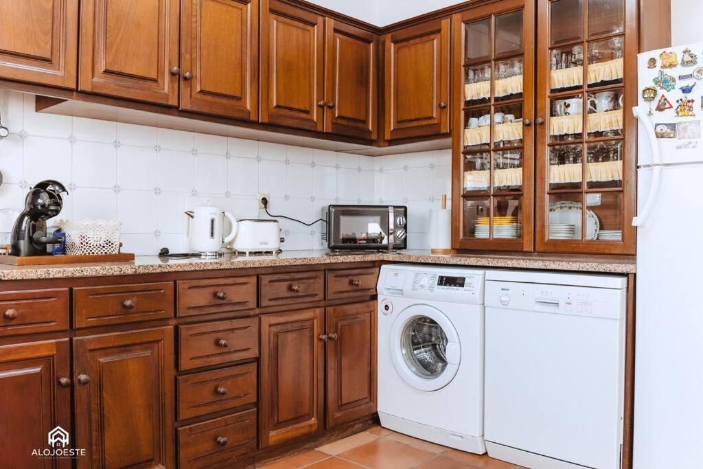 Casa Do Patio - 3 Bedrooms, Ponte Rol Torres Vedras Ngoại thất bức ảnh